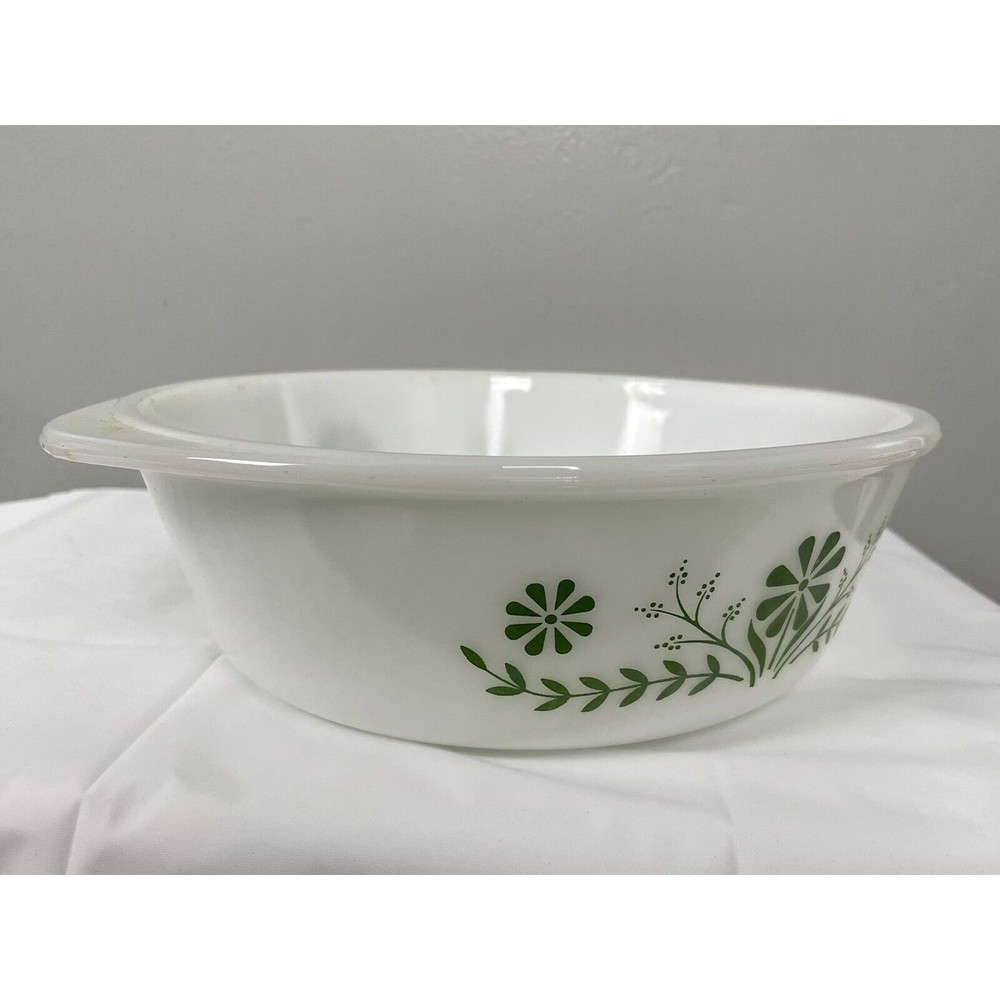 Vintage Glass Bake White Glass Casserole Baking Dish White 2 Qt Fast Shipping - Picture 3 of 11